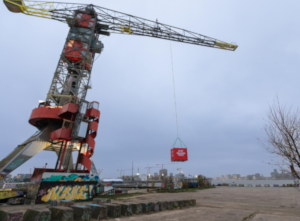 #BringHomeTheBud container aan kraan